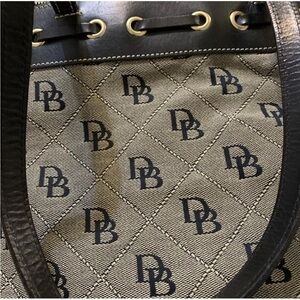 Pre-Owned Dooney and Burke Handbag